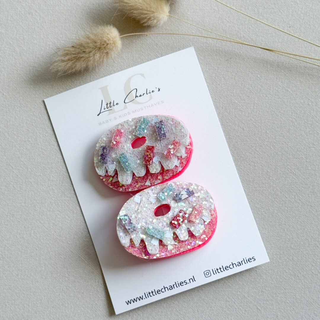 Knipjesset glitter donuts